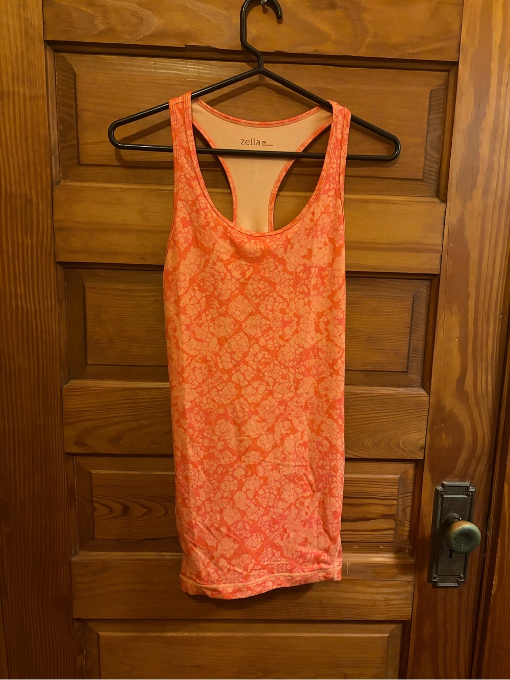 Zella Women's Coral Patterned Racerback Tank Top size XS silk active wear NWOT